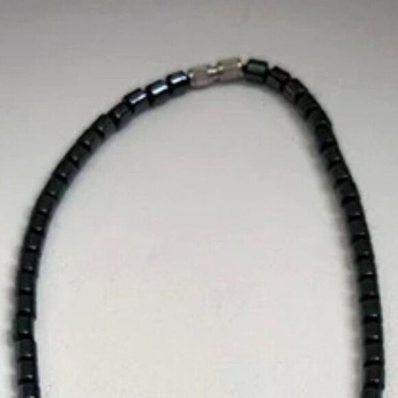 Hematite Donut Pendant Necklace Pink Cats Eye - Picture 3 of 4